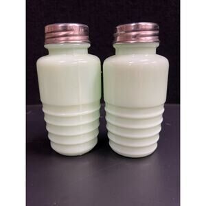 Cracker Barrel Jadeite Salt‎ & Pepper Shakers